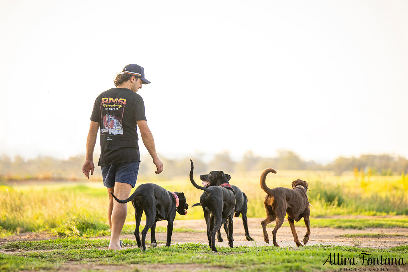 Jedda, Sam, Stevie and Kip's photo session on the river 