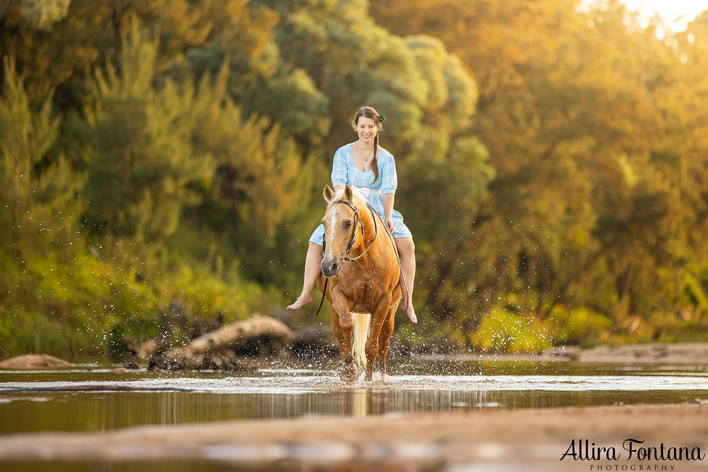 Courtney and Jake's session at Yarramundi River