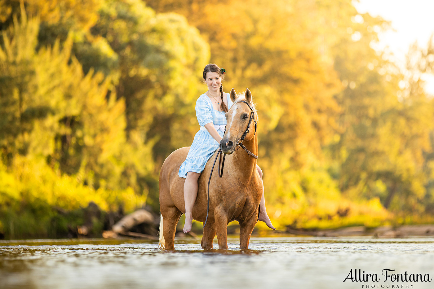Courtney and Jake's session at Yarramundi River