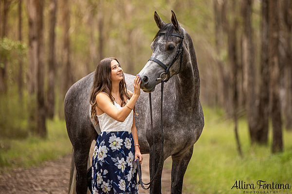 Will wet weather ruin my photo session?